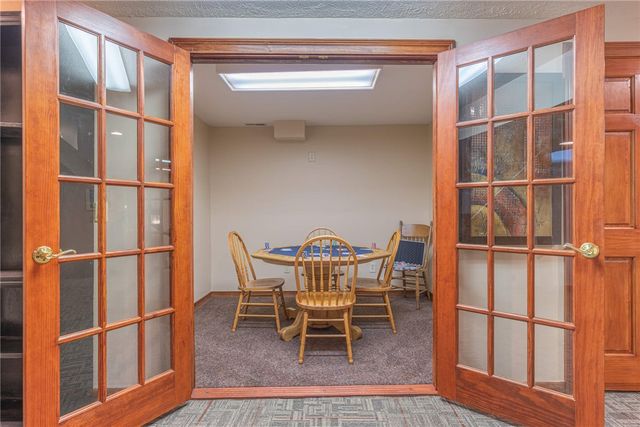 130 Edinburgh Drive, Springboro, OH 45066