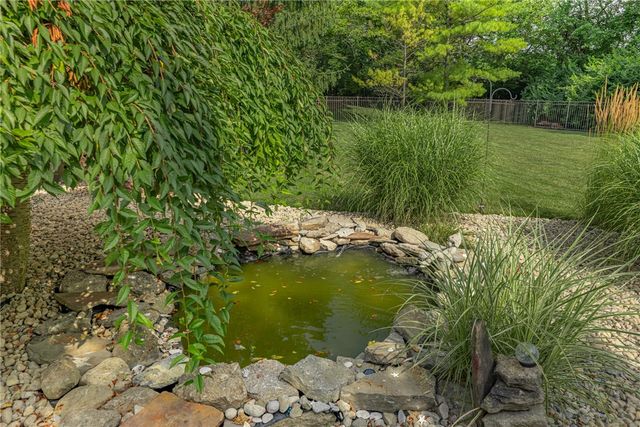 130 Edinburgh Drive, Springboro, OH 45066