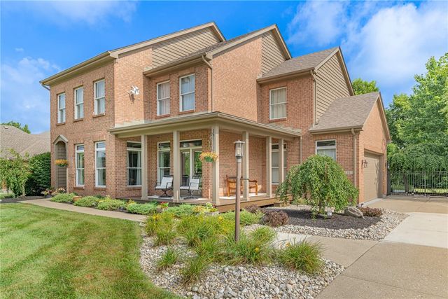 130 Edinburgh Drive, Springboro, OH 45066