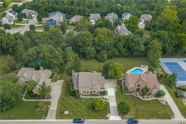 130 Edinburgh Drive, Springboro, OH 45066