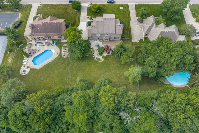 130 Edinburgh Drive, Springboro, OH 45066