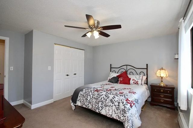 2200 Skyline Dr 6, Lowell, MA 01854