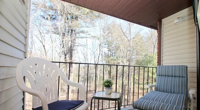 2200 Skyline Dr 6, Lowell, MA 01854