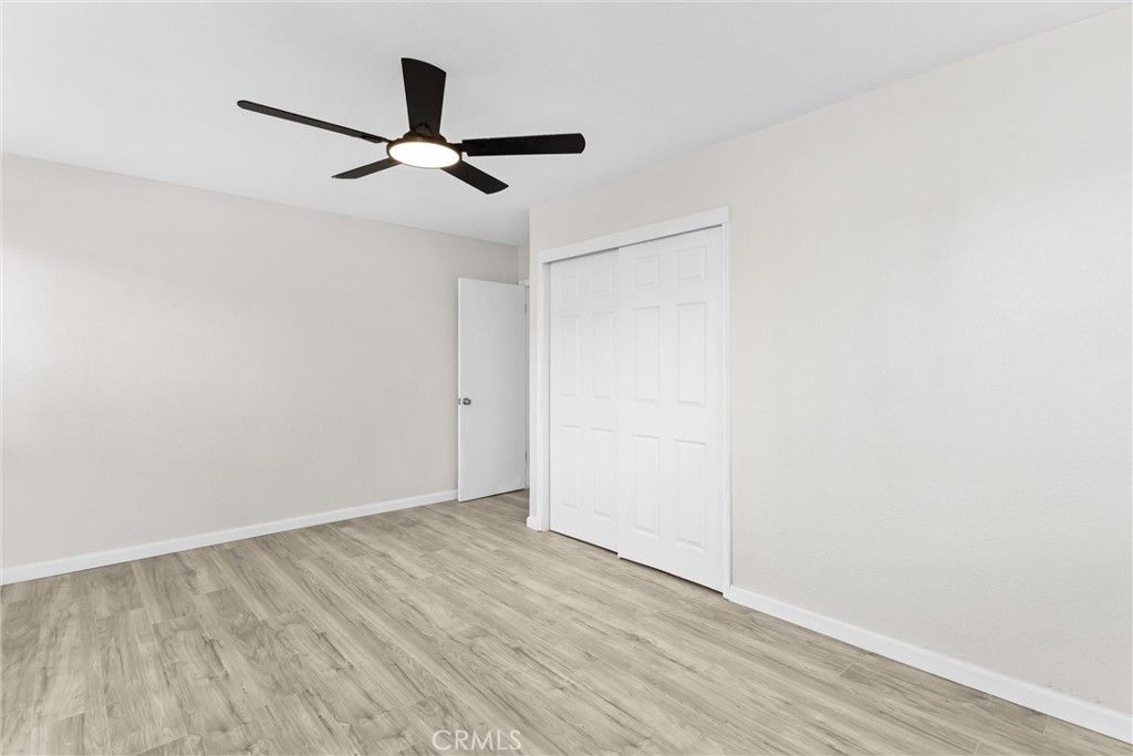 Image 23 of property listing at 15944 Wintun Road, Apple Valley, CA 92307