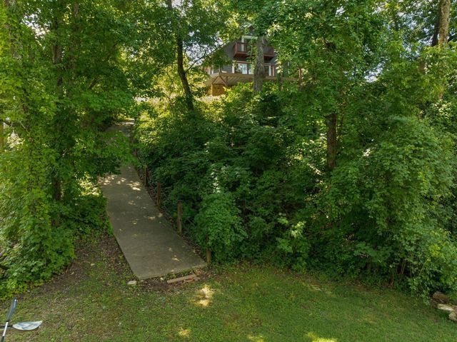 357 Russell Lane, Decatur, TN 37322
