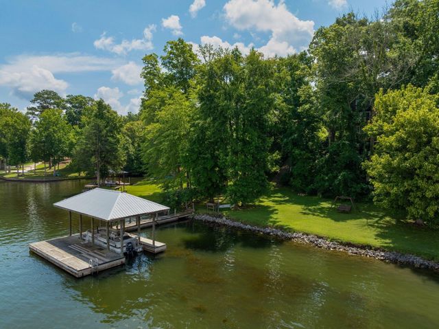 357 Russell Lane, Decatur, TN 37322