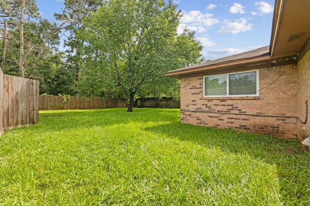 707 Magnolia Avenue, Crosby, TX 77532