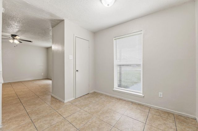 707 Magnolia Avenue, Crosby, TX 77532