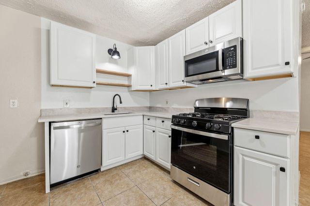 707 Magnolia Avenue, Crosby, TX 77532