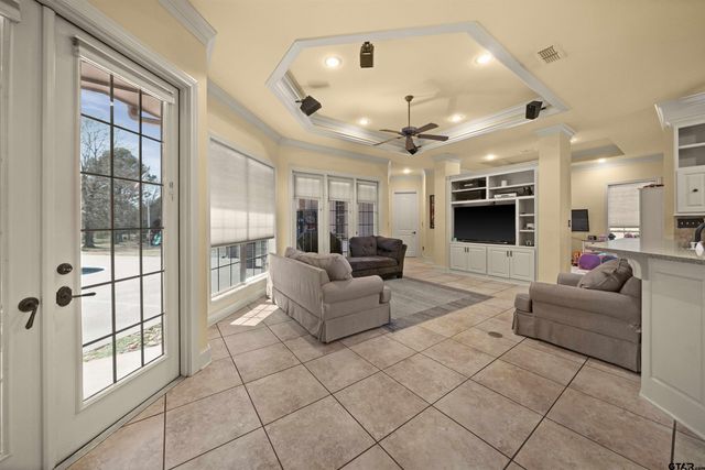 264 County Road 1431, Jacksonville, TX 75766