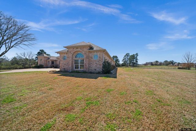 264 County Road 1431, Jacksonville, TX 75766