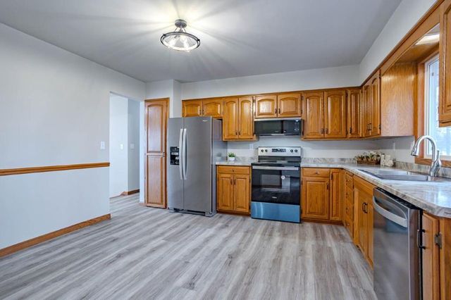 2007 DOUGLAS DRIVE, Schofield, WI 54476