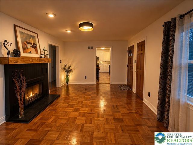 765 Parkway Road, Allentown City, PA 18104