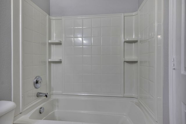 1817 Kittredge Way, Fort Worth, TX 76247