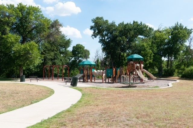 1817 Kittredge Way, Fort Worth, TX 76247