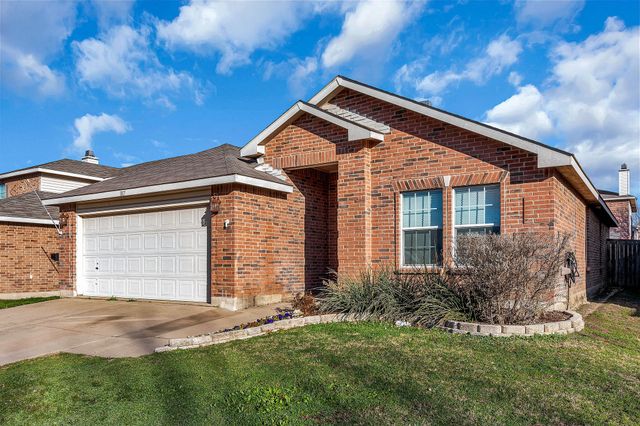 1817 Kittredge Way, Fort Worth, TX 76247