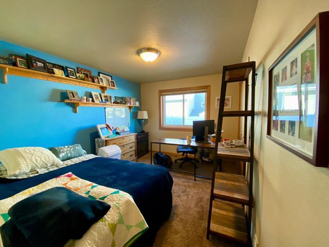 3037 Claire Drive E, West Fargo, ND 58078