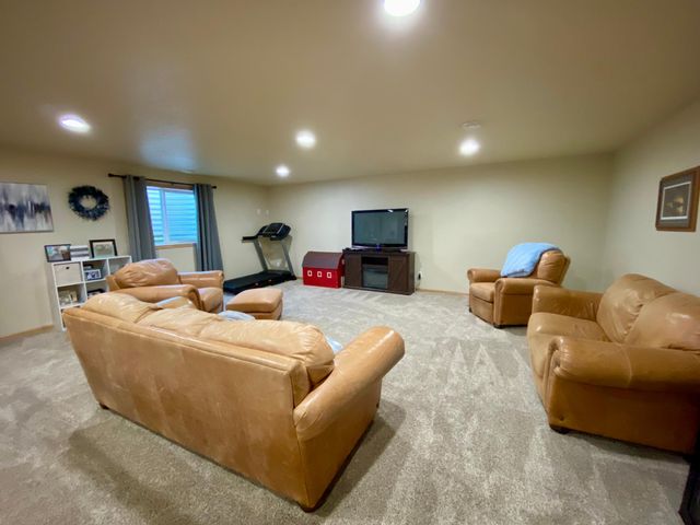 3037 Claire Drive E, West Fargo, ND 58078