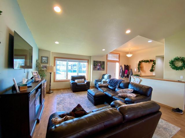 3037 Claire Drive E, West Fargo, ND 58078