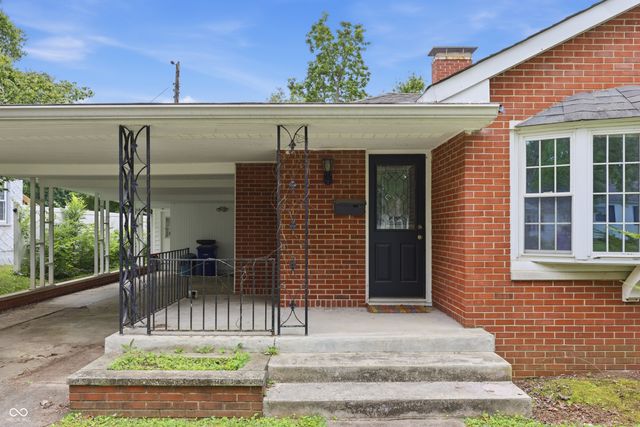 111 Fairfield Drive, Shelbyville, IN 46176