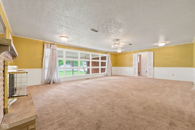 111 Fairfield Drive, Shelbyville, IN 46176