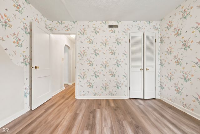 111 Fairfield Drive, Shelbyville, IN 46176