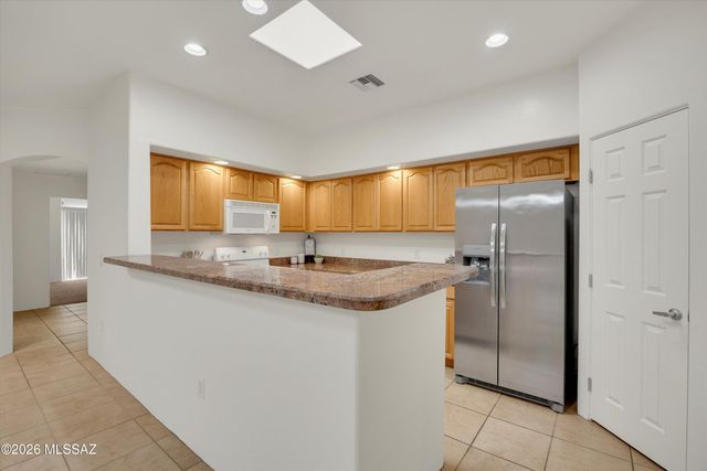 85 N Dixie Avenue, Tucson, AZ 85710