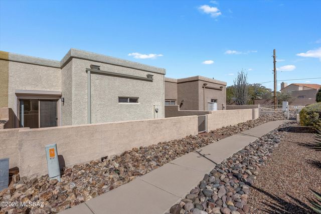 85 N Dixie Avenue, Tucson, AZ 85710