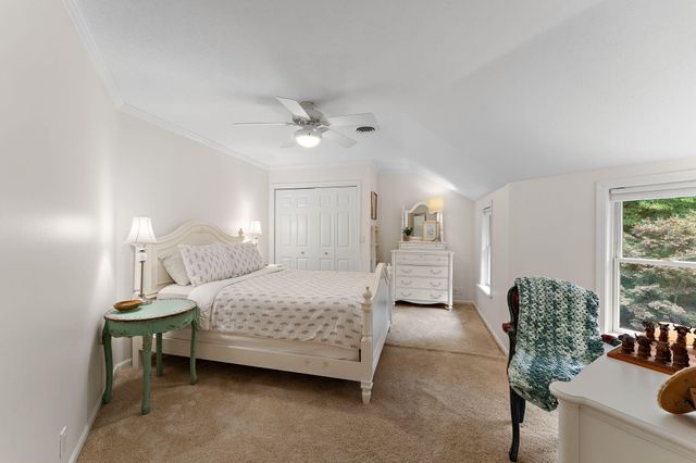 5709 W 150 N, La Porte, IN 46350