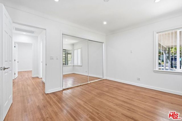 2938 Kansas Avenue, Santa Monica, CA 90404