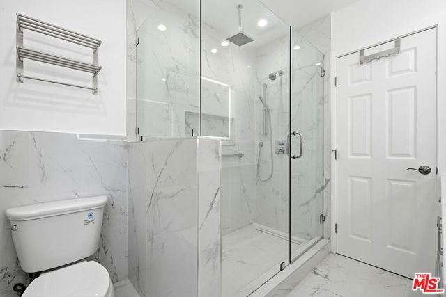 2938 Kansas Avenue, Santa Monica, CA 90404
