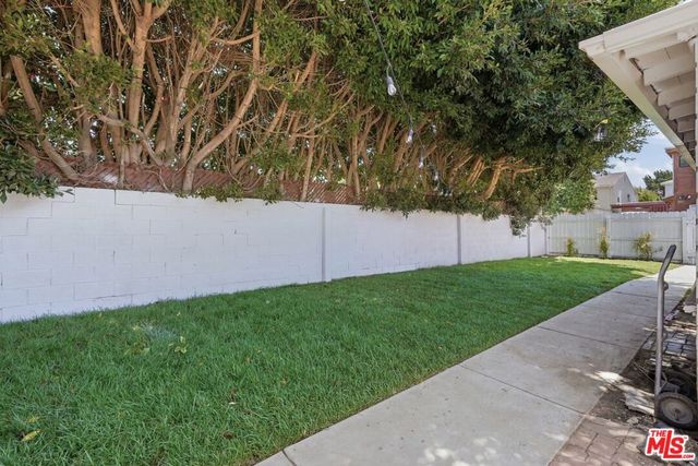 2938 Kansas Avenue, Santa Monica, CA 90404