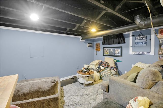 1059 Bushkill Drive, Easton, PA 18042