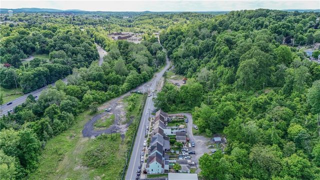 1059 Bushkill Drive, Easton, PA 18042