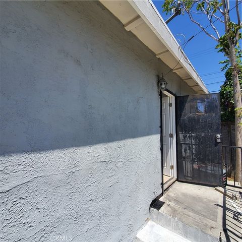 246 E 87th Place, Los Angeles, CA 90003
