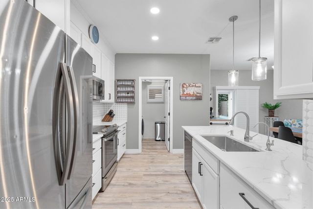 783 E DRIFTER Place, San Tan Valley, AZ 85143