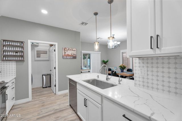 783 E DRIFTER Place, San Tan Valley, AZ 85143