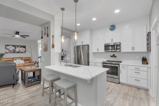 783 E DRIFTER Place, San Tan Valley, AZ 85143