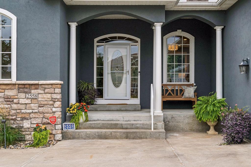2558 Tournament Players Court S, Blaine, MN 55449 — photo 4