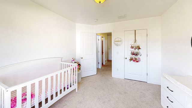 32 E HARMONY CT, Saratoga Springs, UT 84045