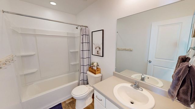 32 E HARMONY CT, Saratoga Springs, UT 84045