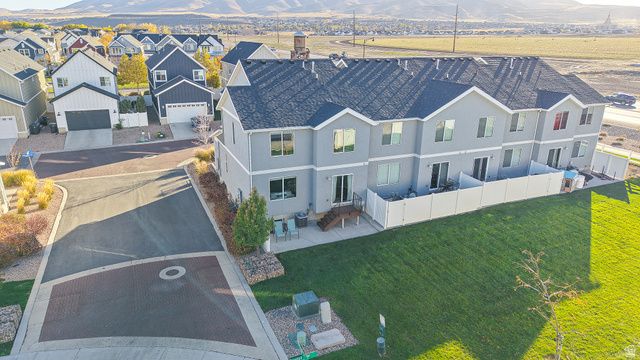 32 E HARMONY CT, Saratoga Springs, UT 84045