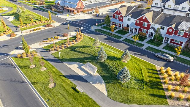 32 E HARMONY CT, Saratoga Springs, UT 84045