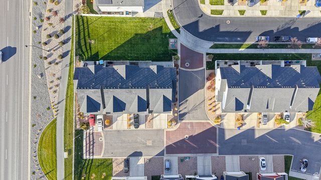 32 E HARMONY CT, Saratoga Springs, UT 84045