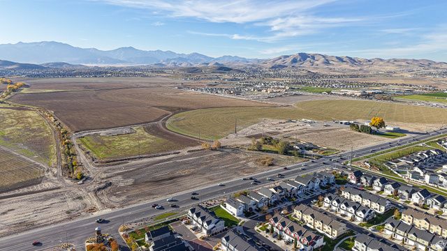 32 E HARMONY CT, Saratoga Springs, UT 84045