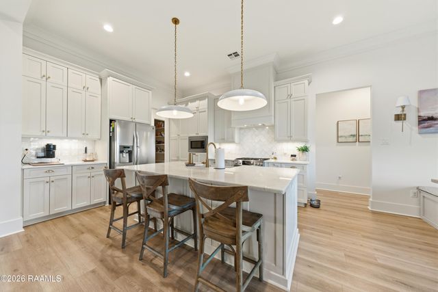 316 Sweet Harvest Road, Youngsville, LA 70592