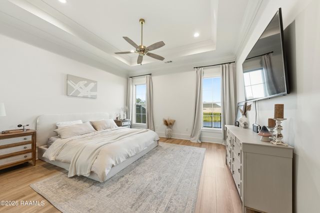 316 Sweet Harvest Road, Youngsville, LA 70592