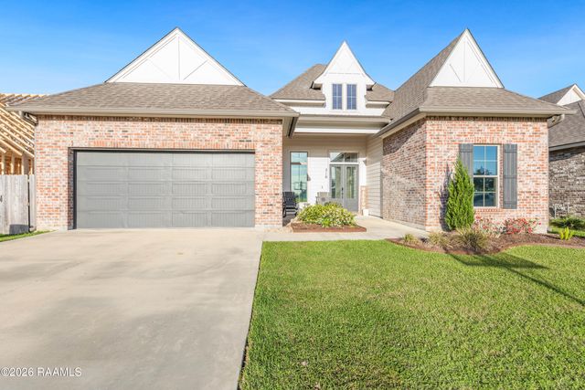 316 Sweet Harvest Road, Youngsville, LA 70592