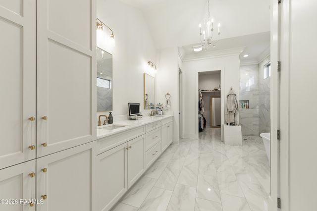 316 Sweet Harvest Road, Youngsville, LA 70592