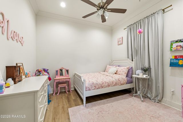 316 Sweet Harvest Road, Youngsville, LA 70592